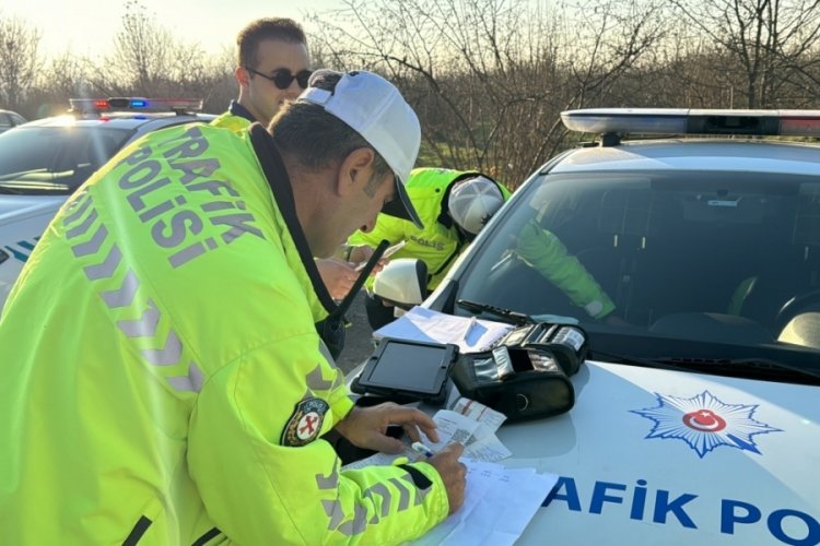 1703622-bursa-emniyeti-hiz-koridorlari-ile-ilgili-aciklama-yapti-660e55fdb7aee