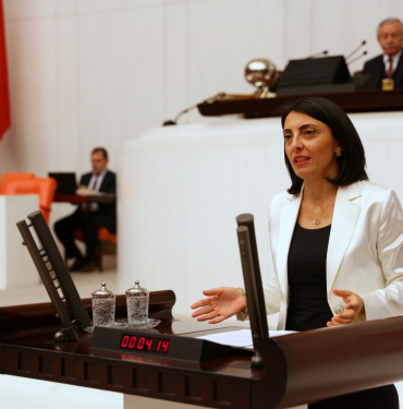 NURHAYAT ALTACA KAYIŞOĞLU