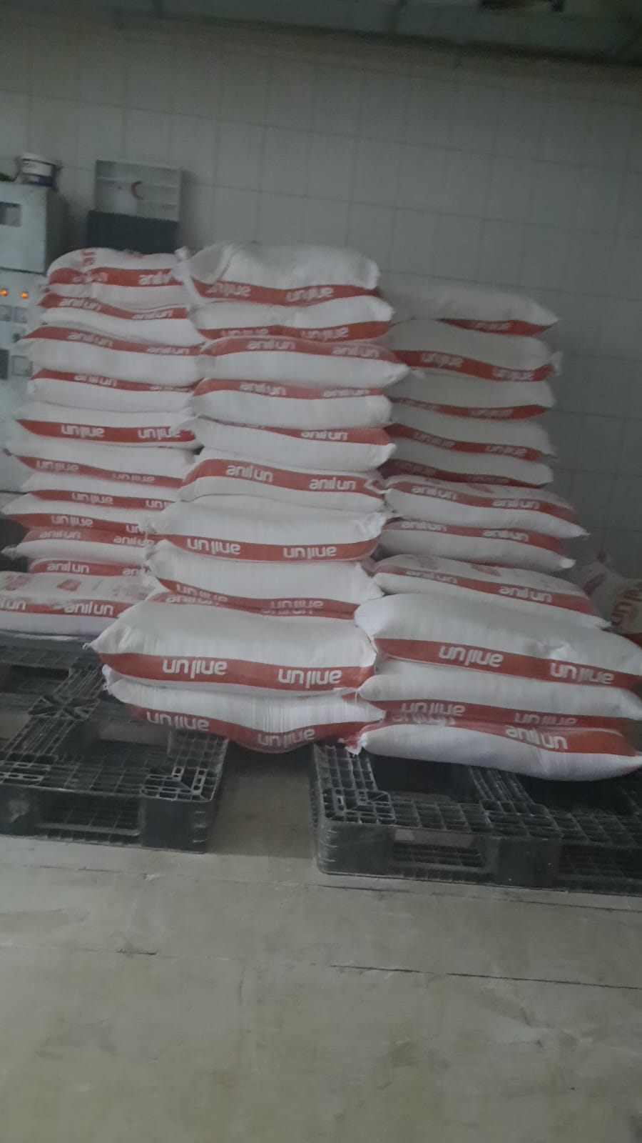 c9035f2c-c23d-4725-b726-cff09775d97e