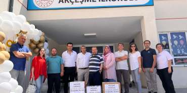 AKÇEŞME KİTAP
