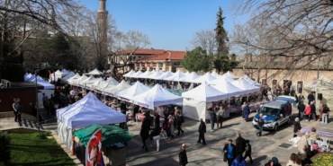 MEYDAN KADINLARIN (1)