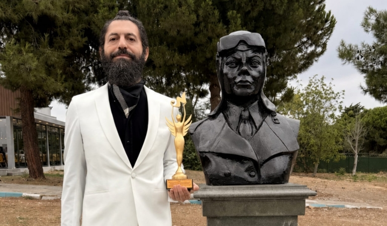 AKİF MANAF