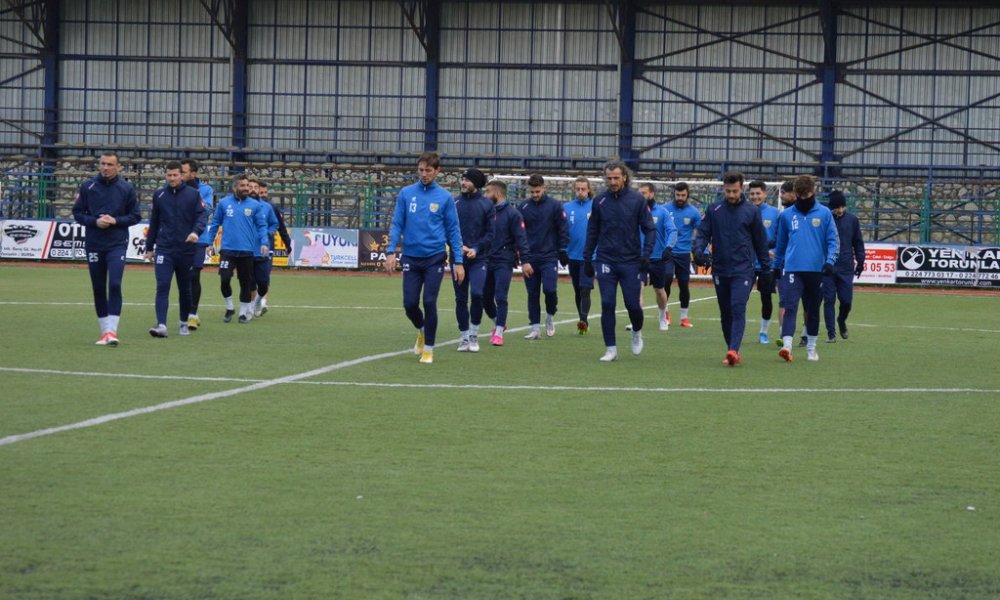 1000x600-4cmm-adamlar-hazir