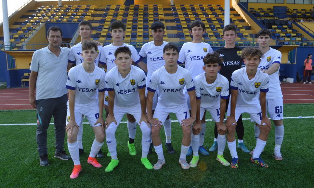 1000x600-87e4-gencler-gumbur-gumbur-geliyor